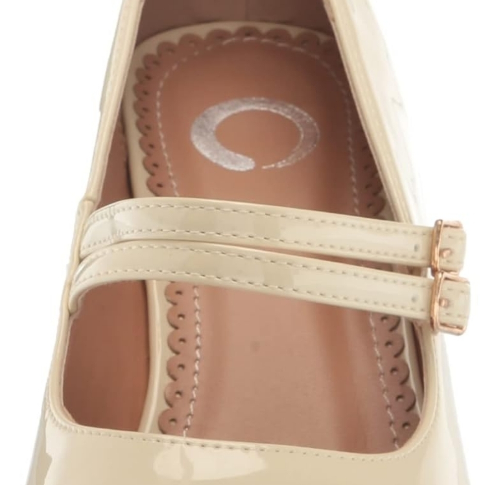 Journee Collection Cream Patent Mary Jane Heels - Picture 3 of 3